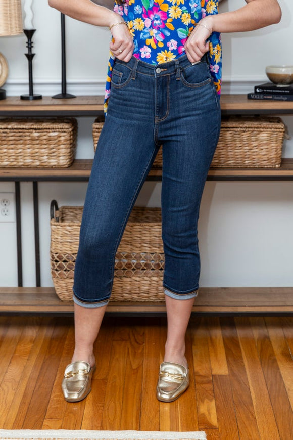 The Ariana Judy Blue Capri Jeans