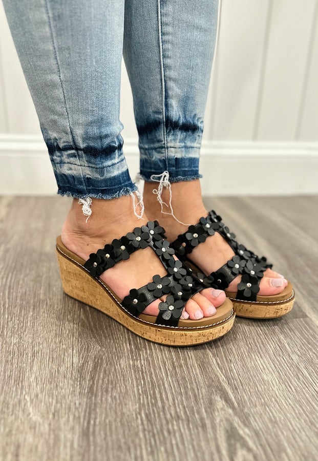 Mic Drop Wedge Sandal