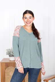 Gifted Treasure Top