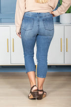 The Amelia Pull On Cool Denim Judy Blue Capri