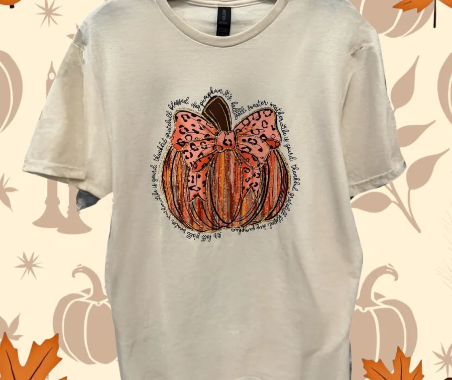 BOW PUMPKIN GRAPHIC TEE