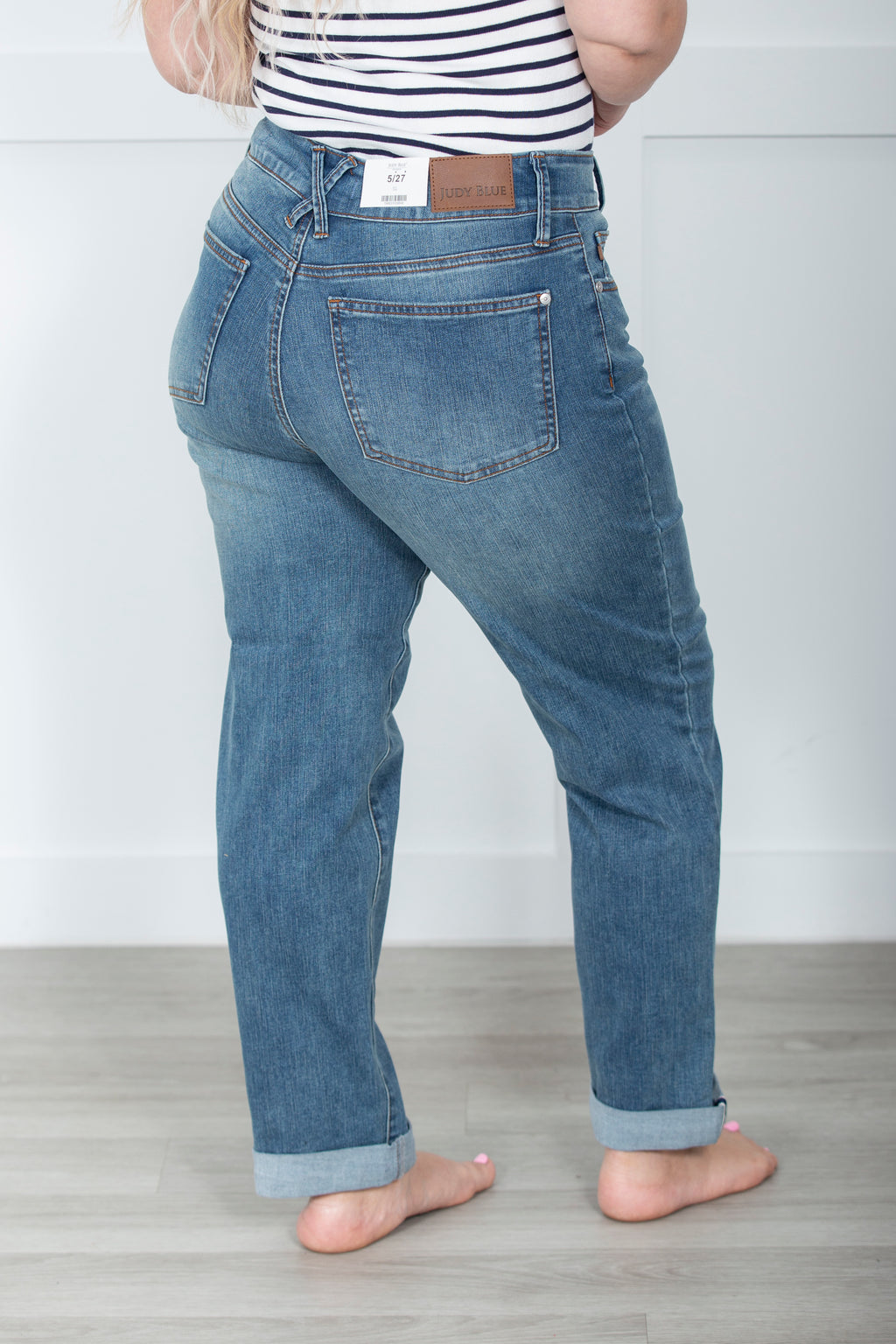 Sunday Stroll Judy Blue Boyfriend Jean