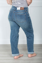 Sunday Stroll Judy Blue Boyfriend Jean