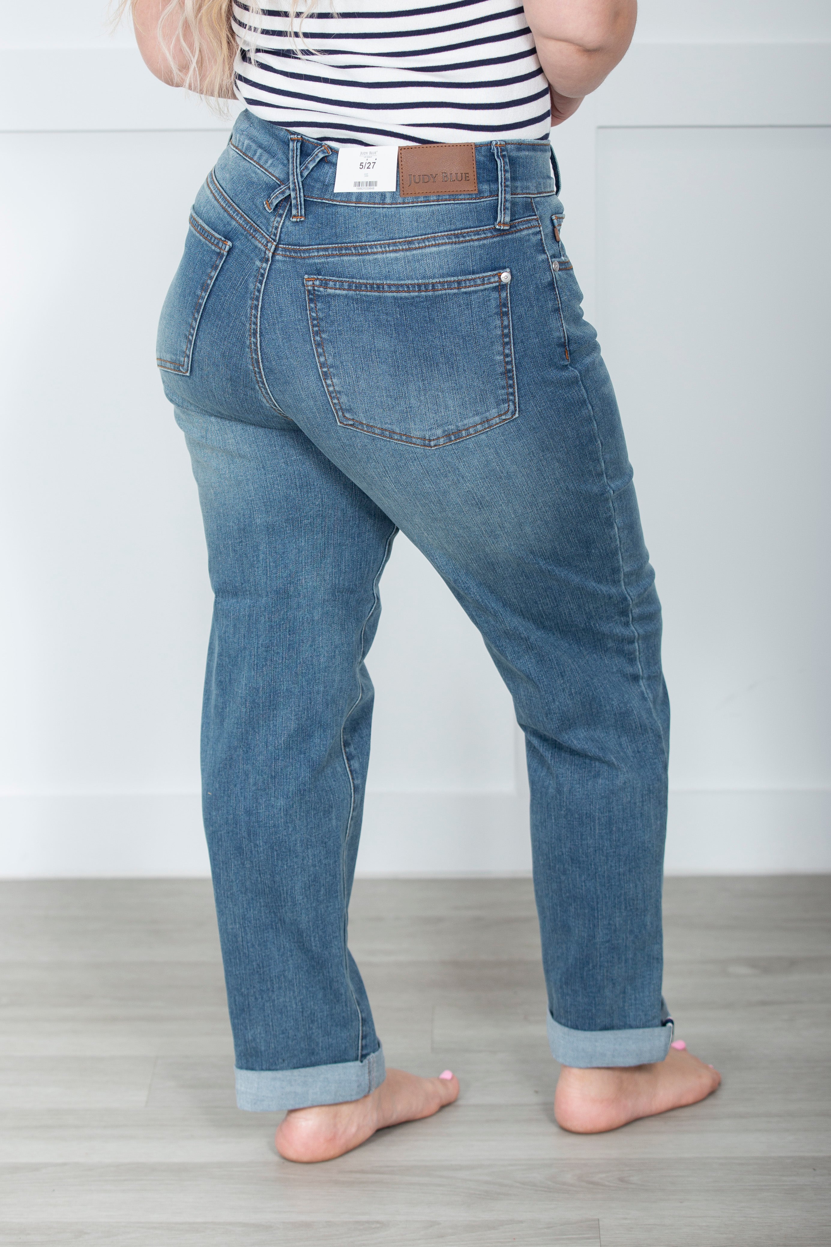 Sunday Stroll Judy Blue Boyfriend Jean