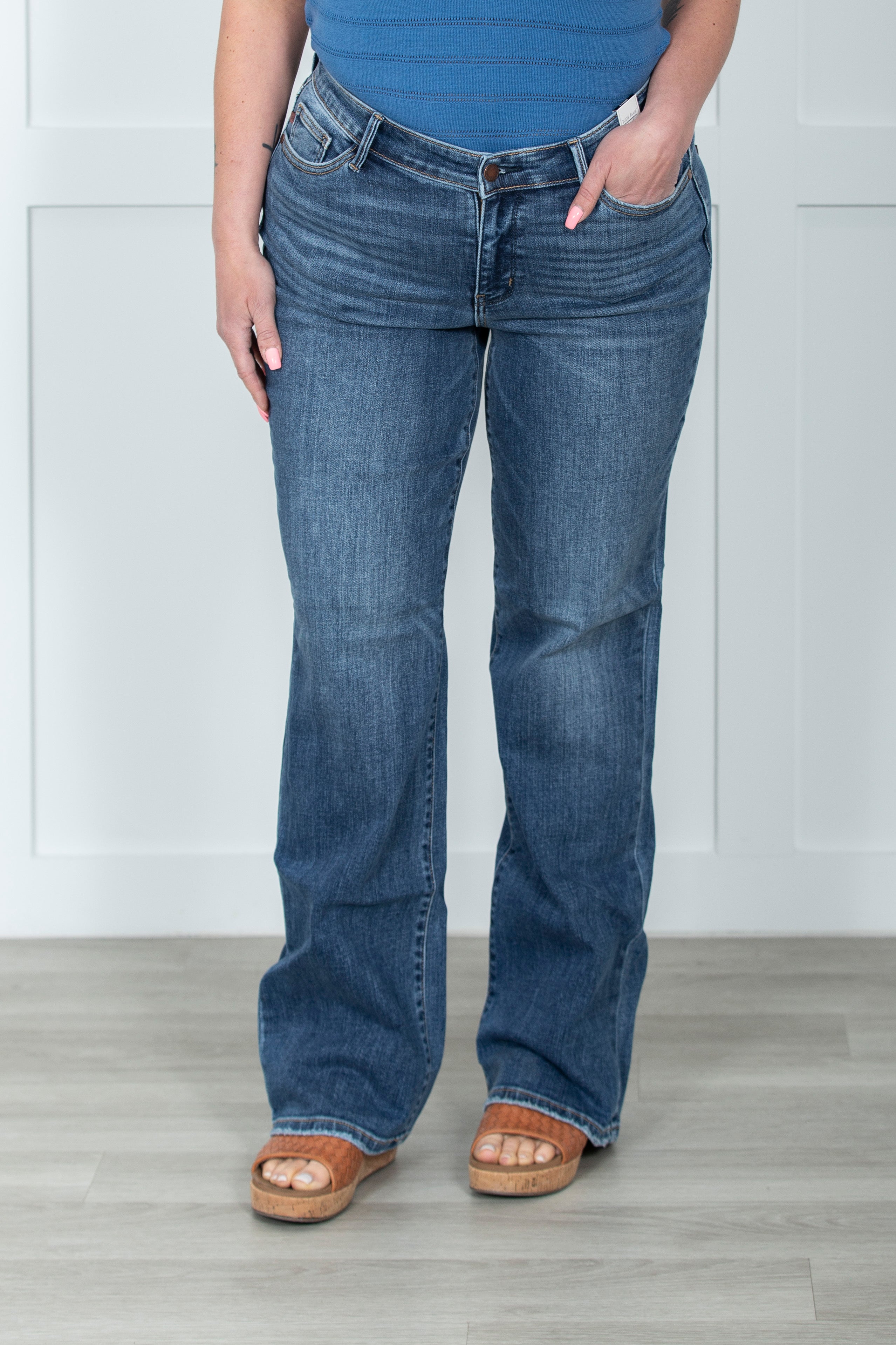 The Kelsea V-Front Judy Blue Jeans