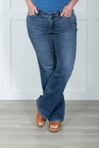 The Kelsea V-Front Judy Blue Jeans