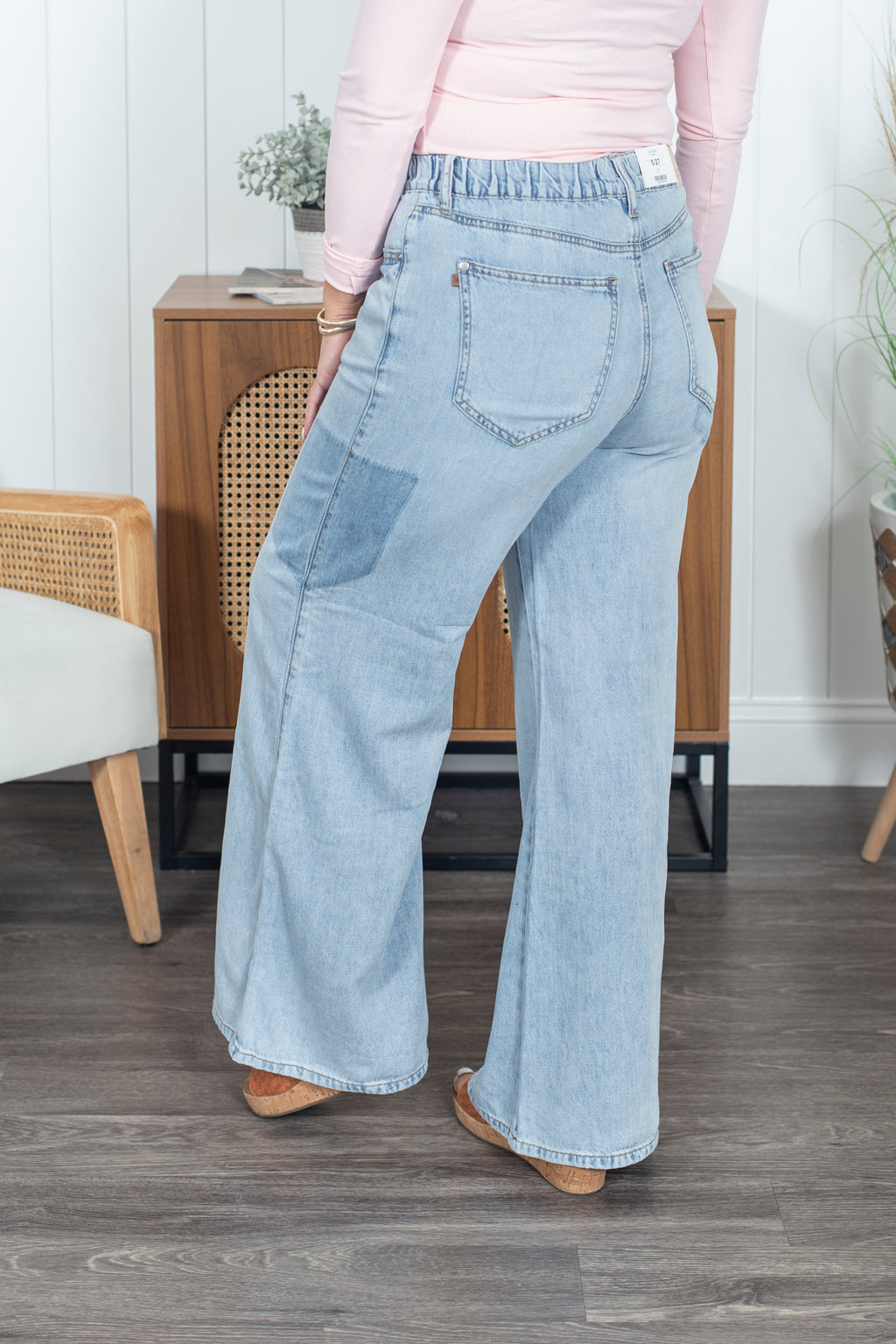 The Suzie Featherweight Judy Blue Palazzos