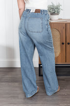 The Kaylee Featherweight Judy Blue Baggy Denim
