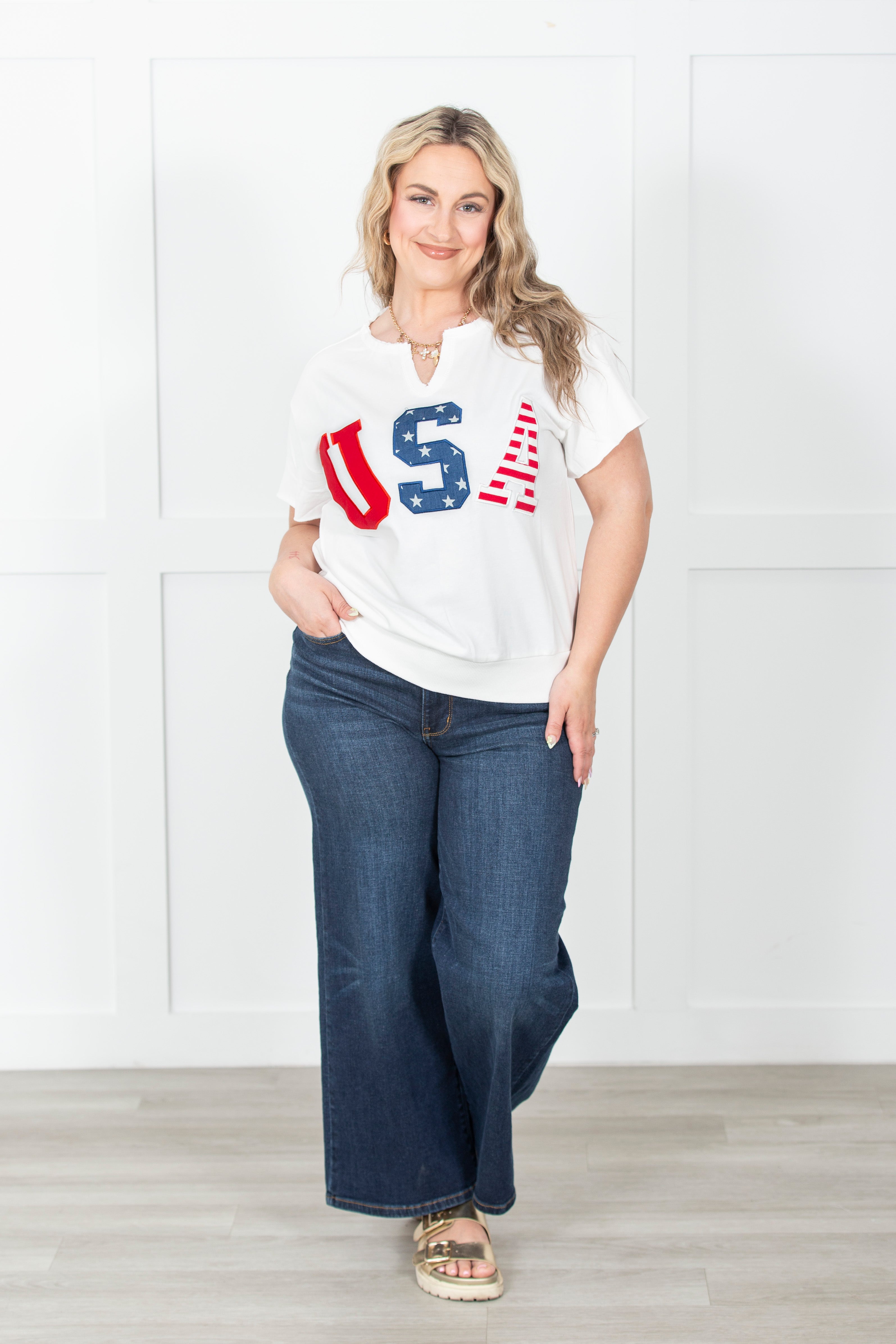 USA  Embroidery Logo Top