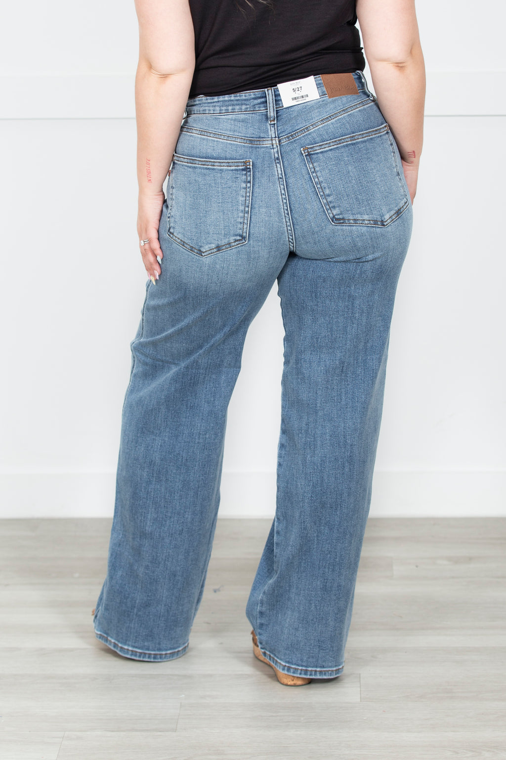 The Angie Judy Blue Column Straight Jeans