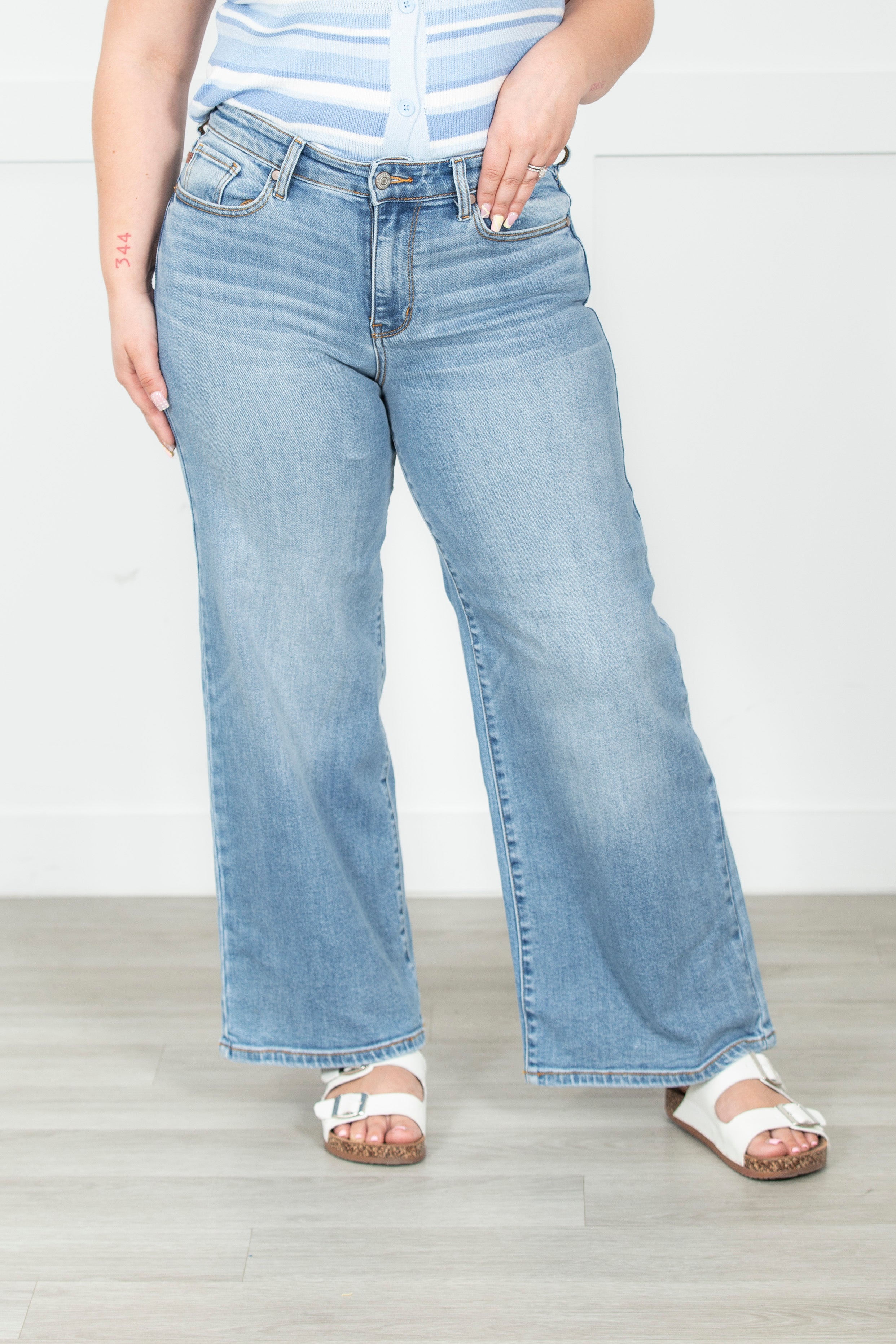 The Claudia Ankle Wide Judy Blue Jeans