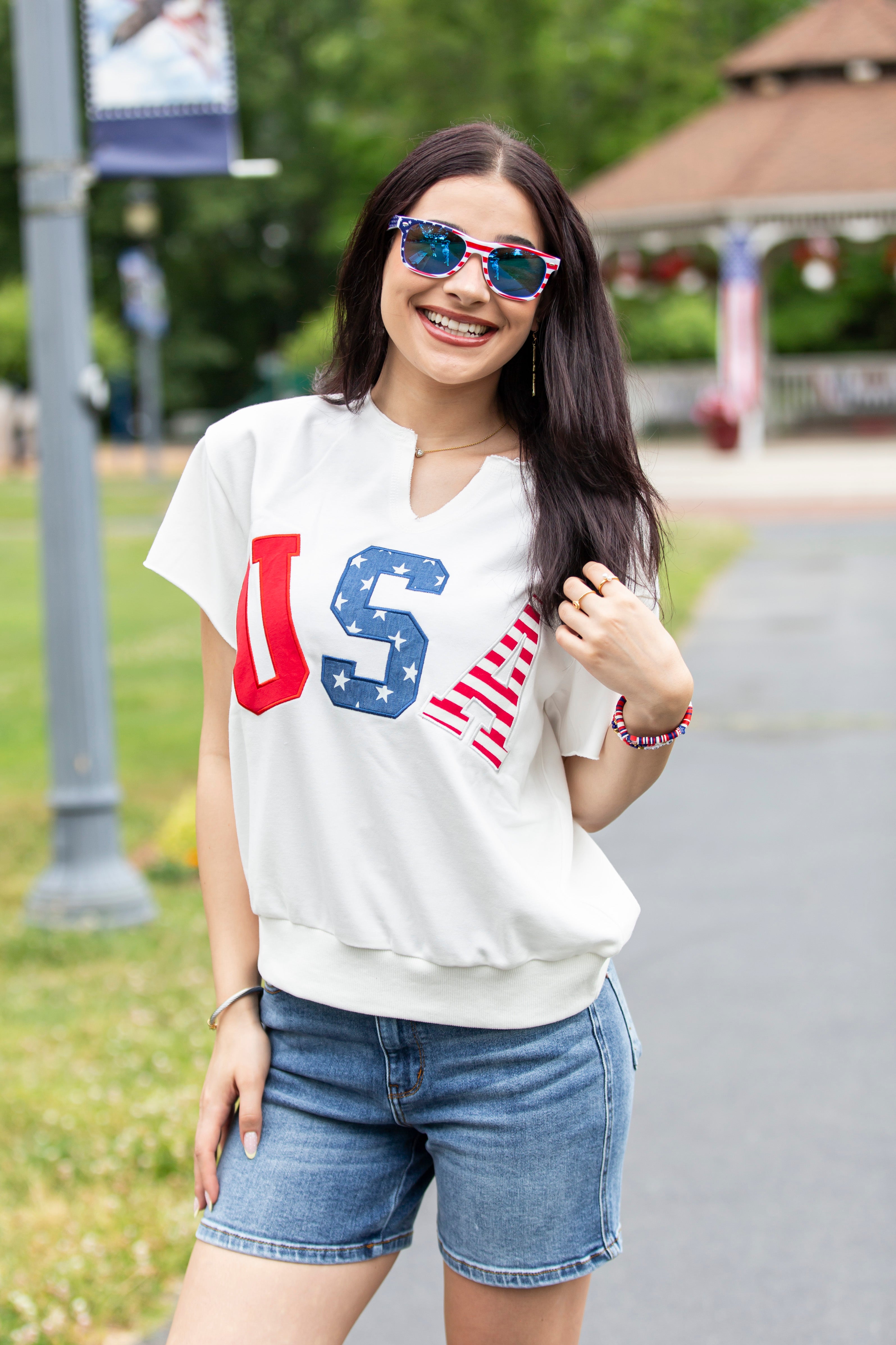 USA  Embroidery Logo Top