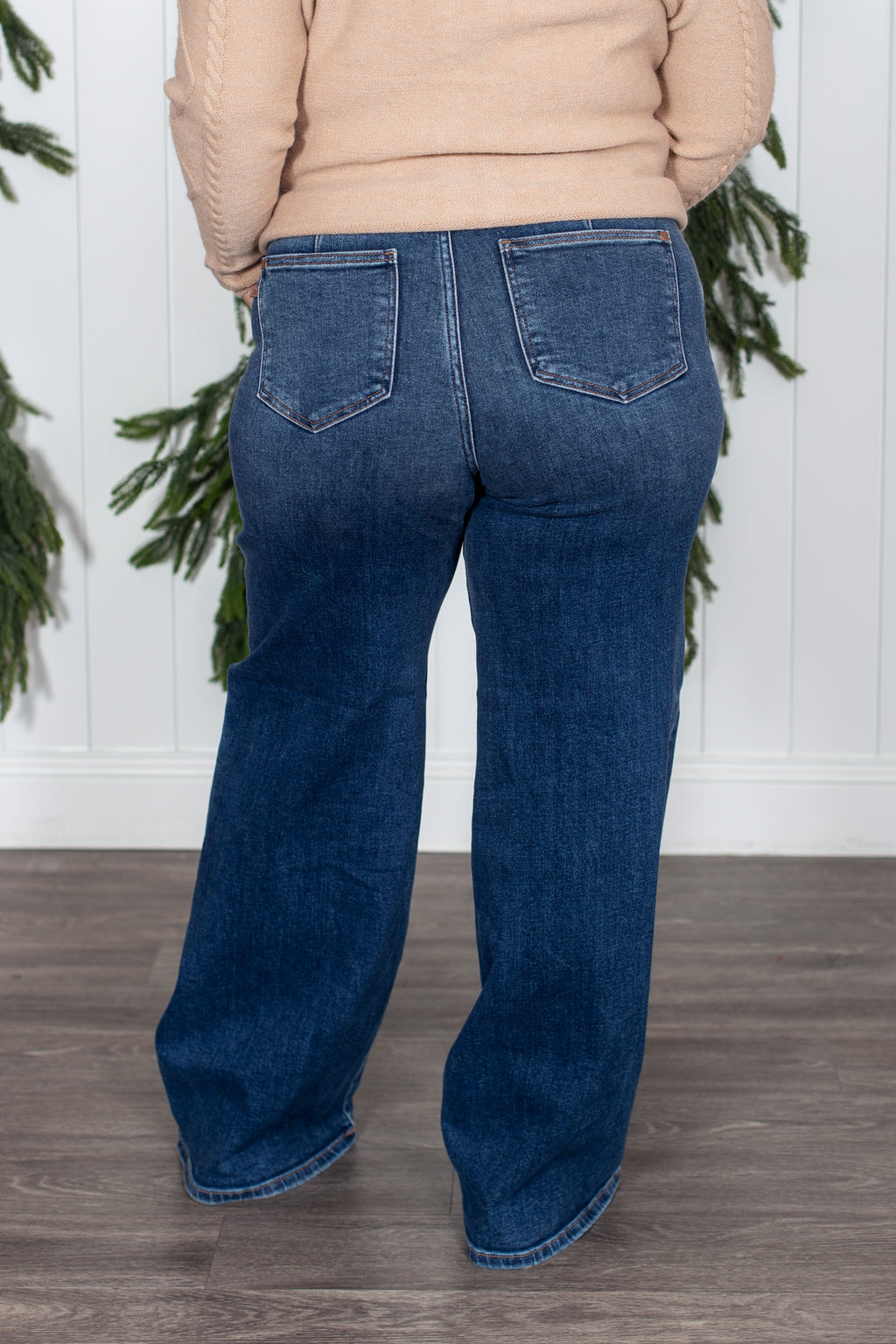 The Gabriella Retro Wide Judy Blue Jeans