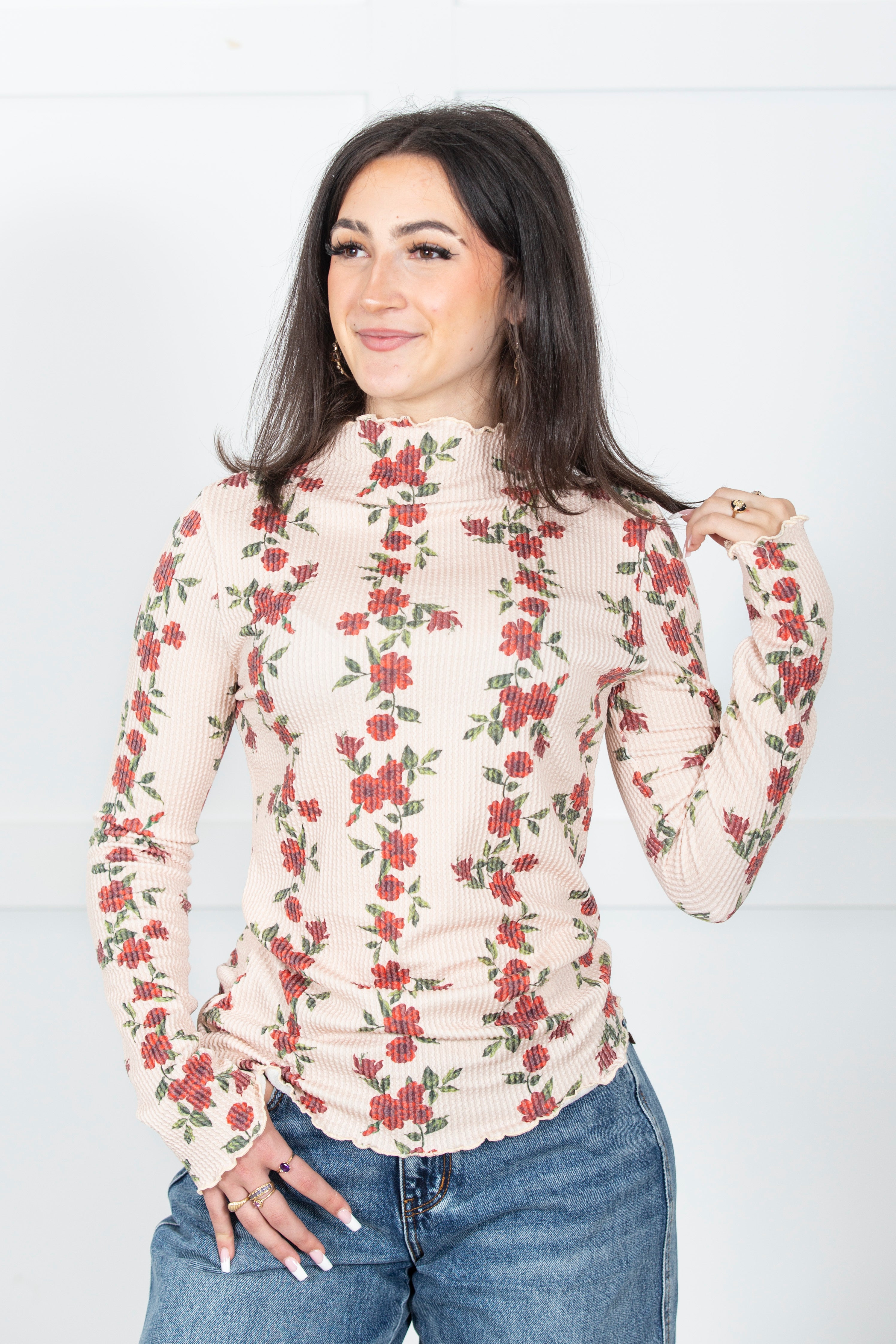 Center of Attention Floral Top