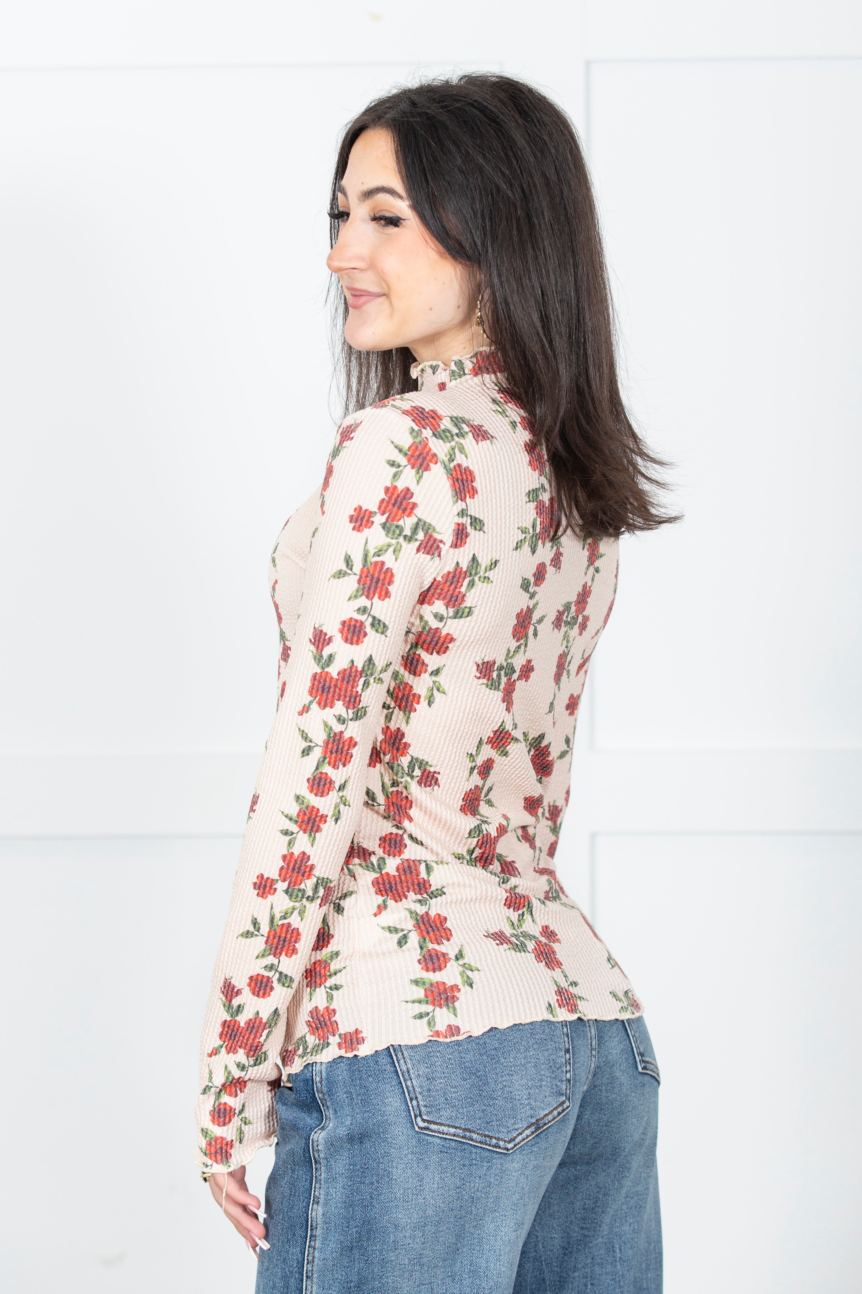 Center of Attention Floral Top