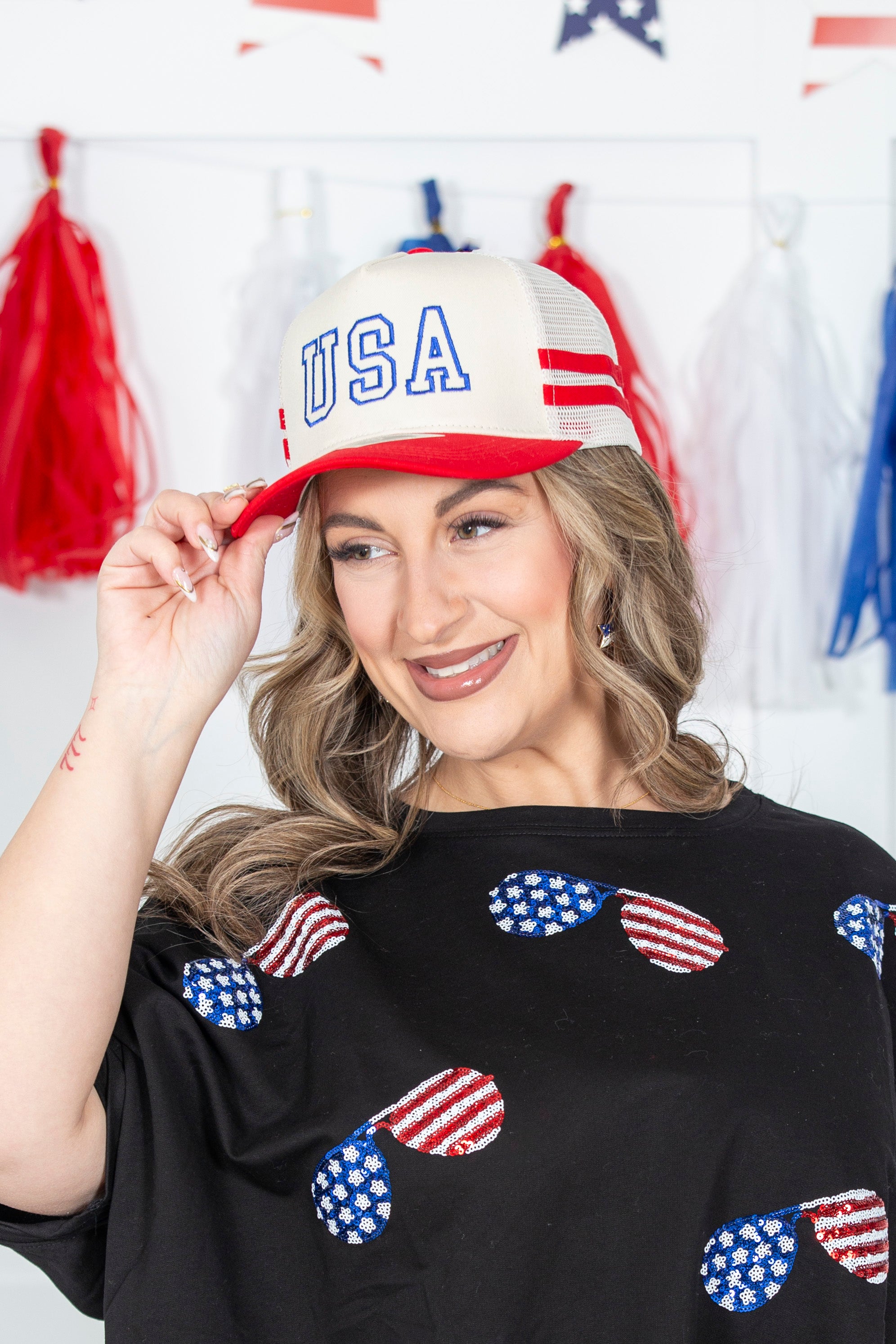 USA Trucker Hat With Mesh Back & Stripes Detail