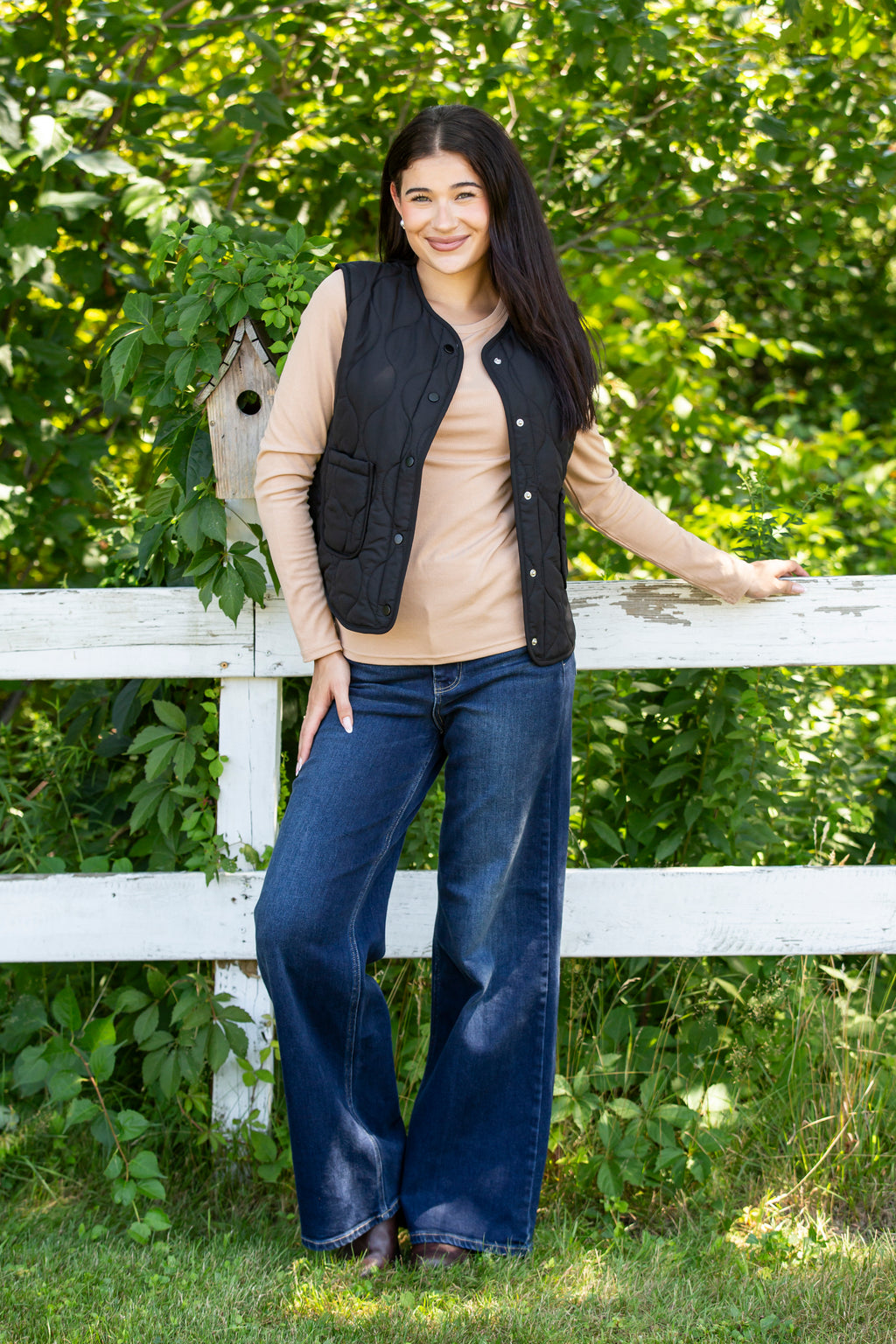 Light Layers Solid Vest