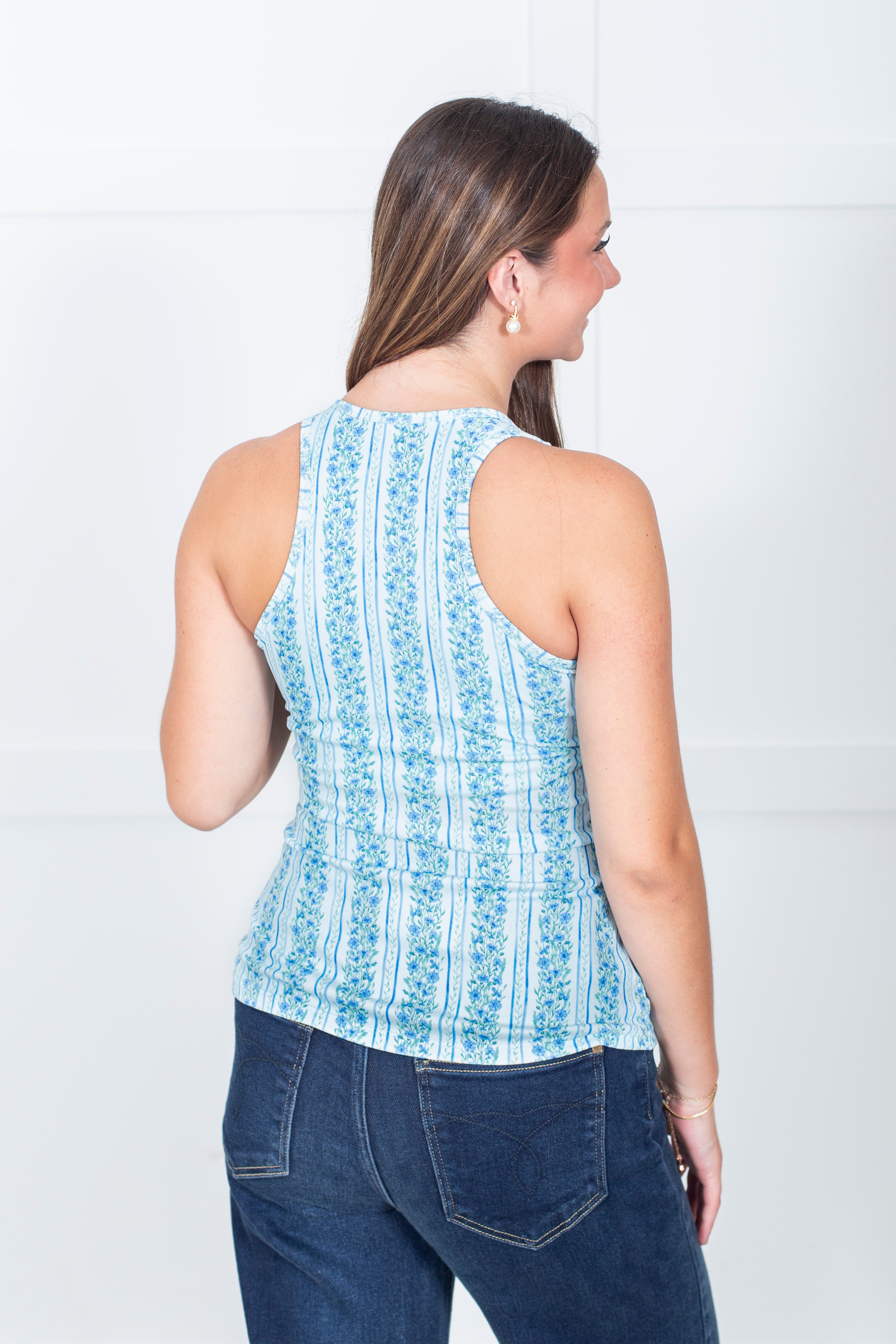 Simply Free Printed V Neck Tank