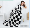 BLANKET-BLK/WHT
