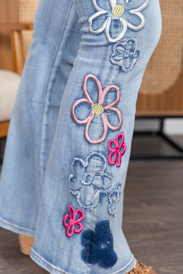 Oli And Hali Washed Flower Embroidery Flare Jeans