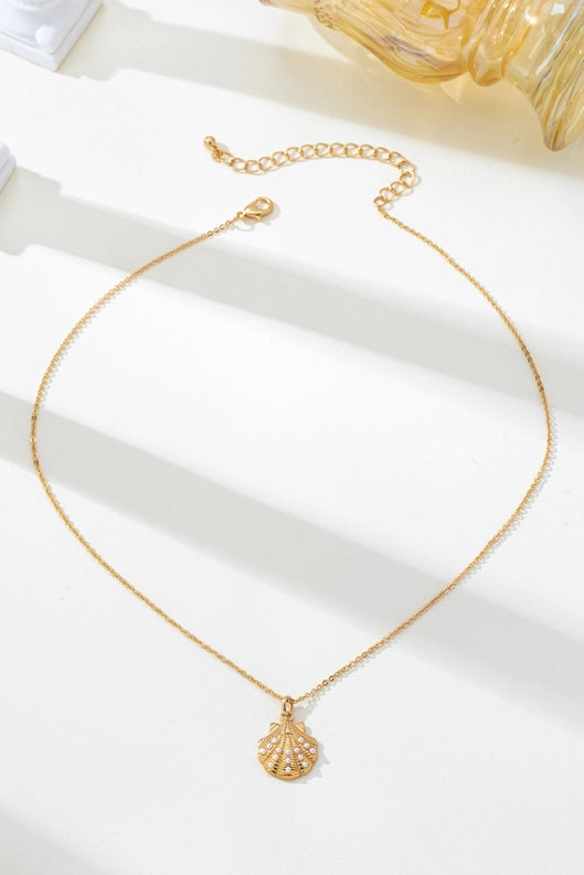 Pearl Accented Shell Pendant Necklace