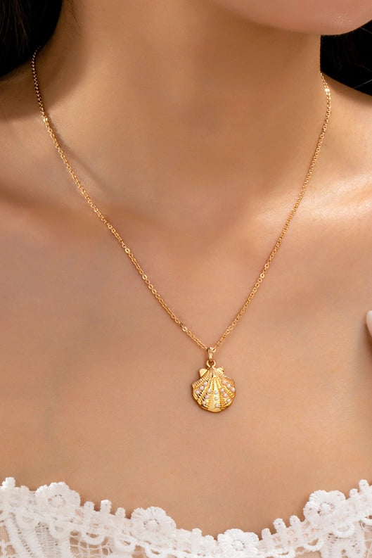 Pearl Accented Shell Pendant Necklace
