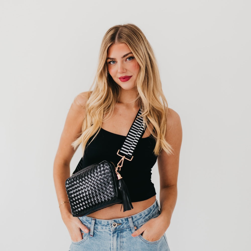 Woven Willow Camera Crossbody Bag Wholesale-Crossbody Bag-Pretty Simple